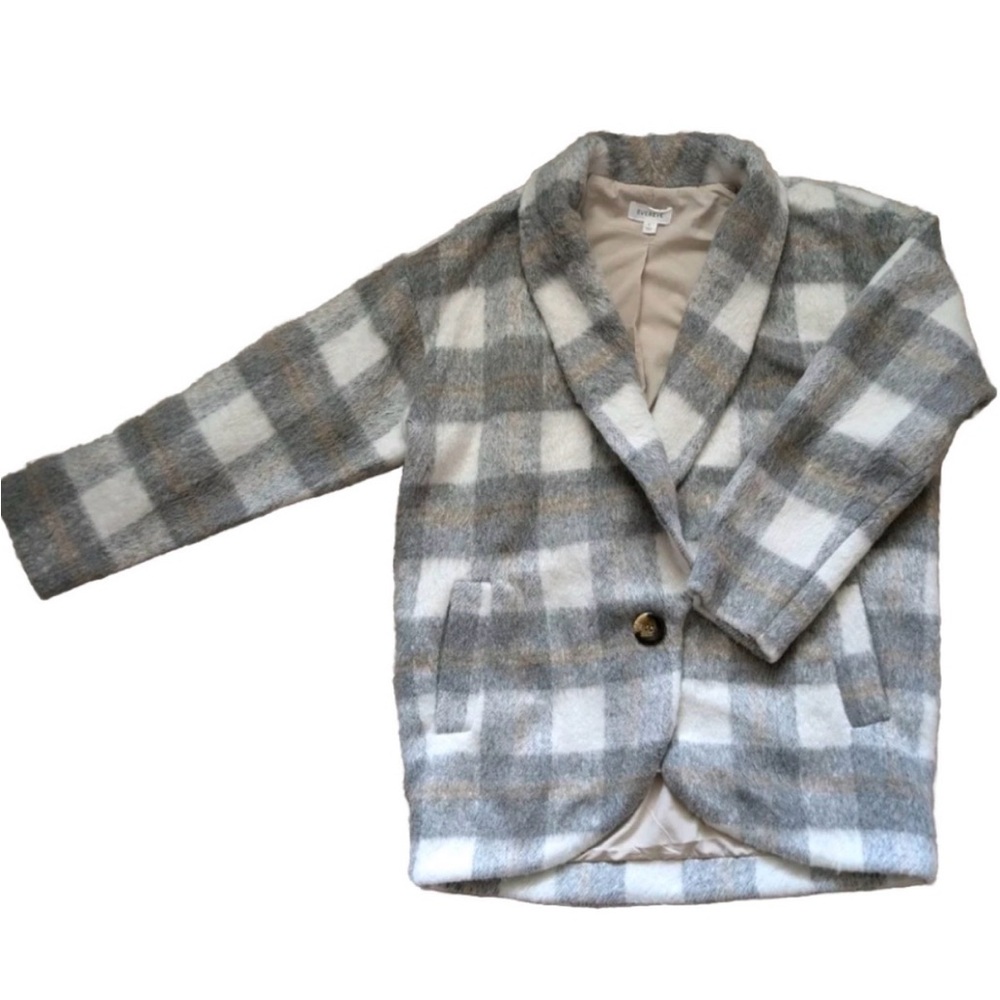 Evereve Plaid Teddy Jacket - Gray and Cream - Picture 2 of 3